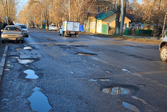 За ненадлежащее содержание дорог ­- штрафы до 500 тысяч рублей