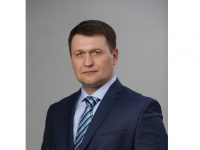 Василий Максимов: Ремонт учреждений соцсферы в районе ­- важнейший вопрос