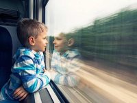Дети до 7 лет имеют право на бесплатный проезд в поездах пригородного сообщения
